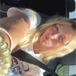 Meet your Posher, Karly